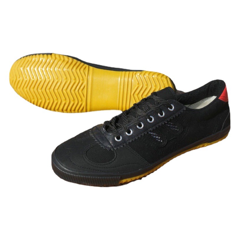 Qingdao Double Star Men's and Women's Track and Field Shoes, Volleyball Shoes, Can Be Used as Soccer Shoes, with Flat Rubber Sole and Breathable Canvas Soccer Shoes