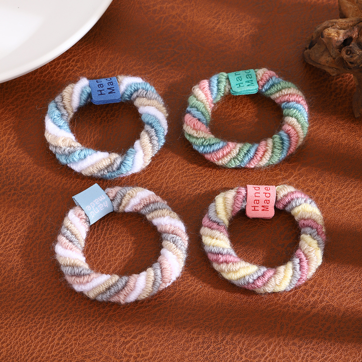Dulces caramelos rojos en línea, lindos anillos de cabello sonrientes, banda de cabello de alta elasticidad, bola de cola de caballo, banda de cabello de goma