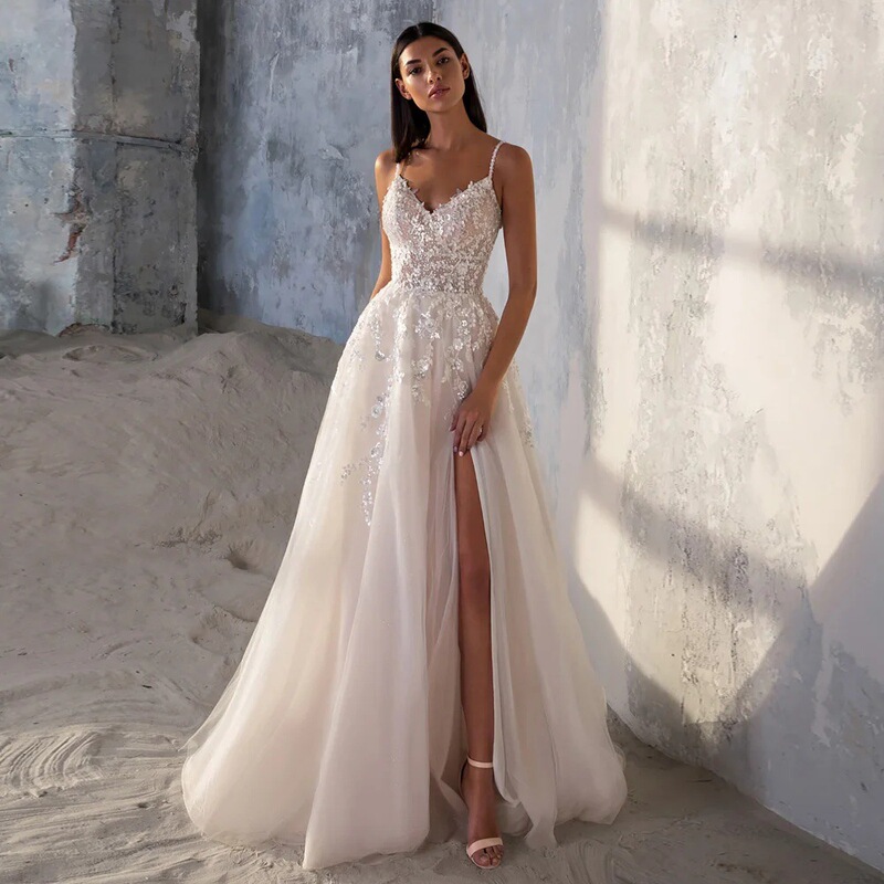 Foreign Trade Strapless Wedding Dress for Brides, Engagement, Small Train, Slit Design, Backless, Slim Fit, Photo Shoot, Going-Out Dress