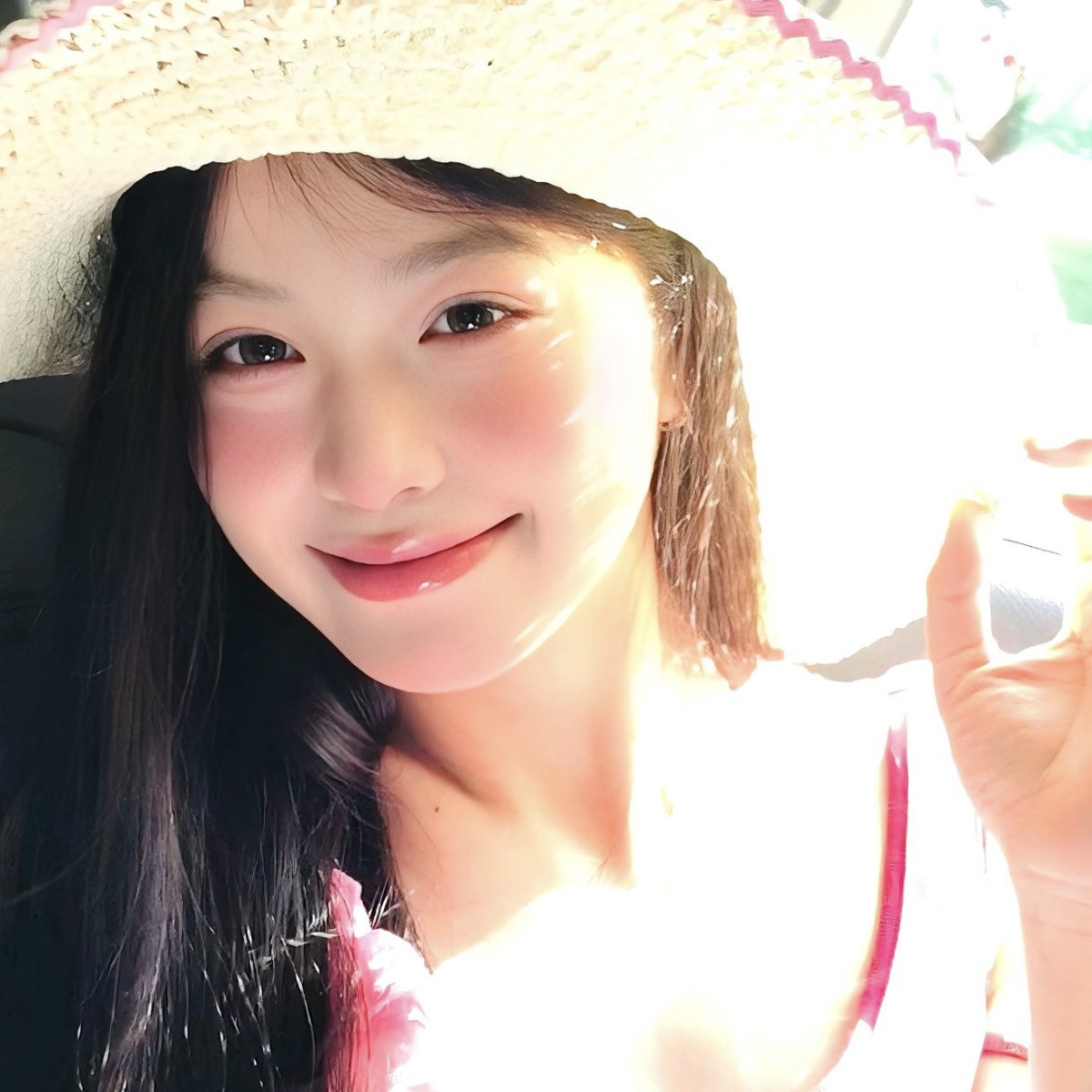 Sombrero de paja con ala grande, estilo pastoral para mujer, sombrero de pescador de paja dulce y versátil, la circunferencia de la cabeza grande muestra la cara, pequeño sombrero de protección solar