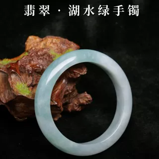 天然缅甸翡翠A货手镯 正圈湖水绿玉镯子带证书母亲节礼物现货批发