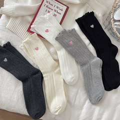襪子女秋冬新款愛心刺繡中筒襪吸汗透氣日系花邊堆堆襪純色長襪女