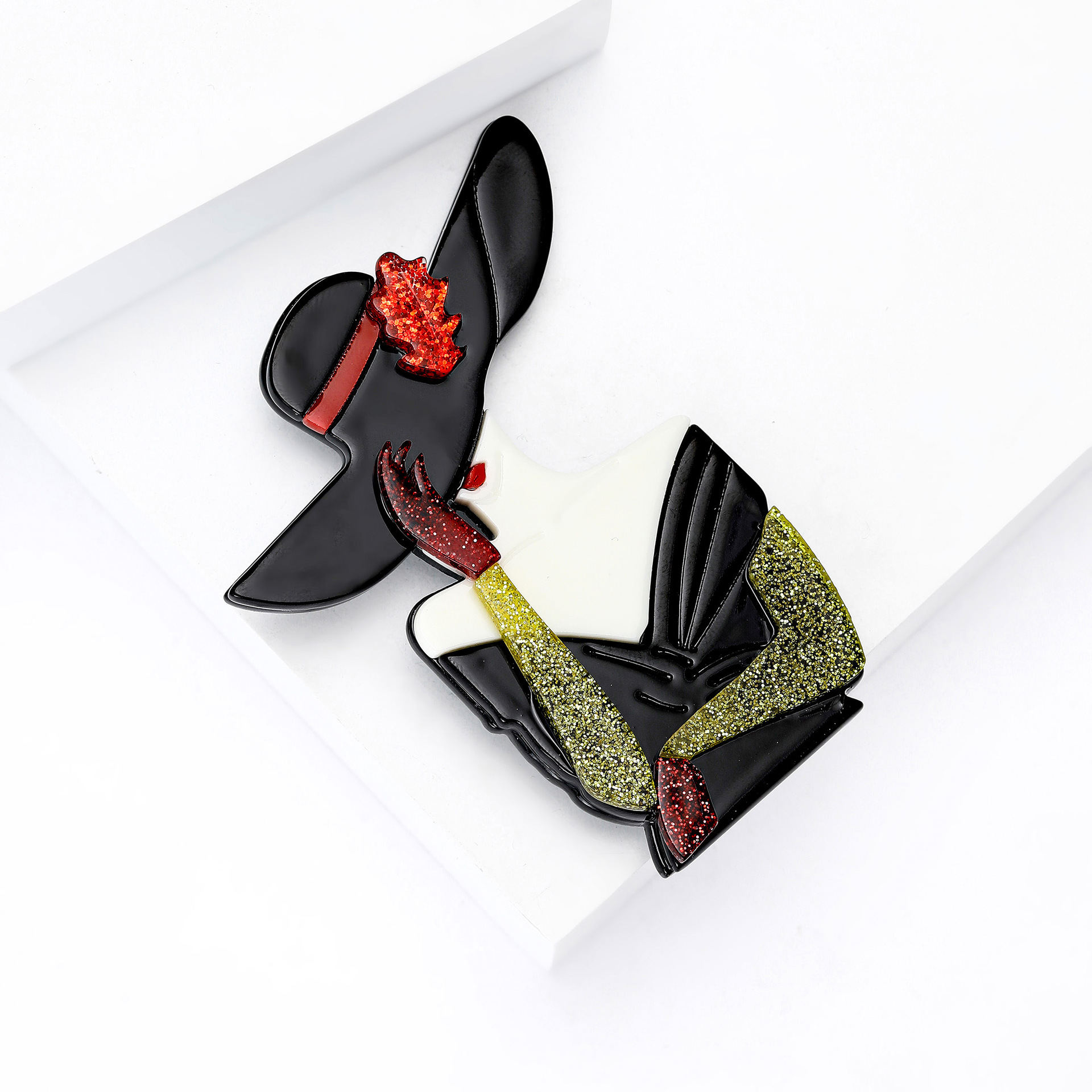 Cross-Border Hot-Selling European and American Acrylic Monroe Girl Brooch Fashion Versatile Women's Clothing Corsage Jewelry Pin