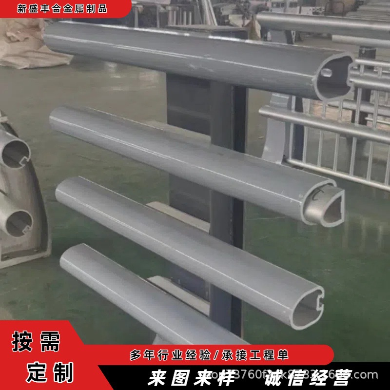 厂家道路车辆隔离安全防撞护栏 Q235高强度钢板焊接防护栏特惠