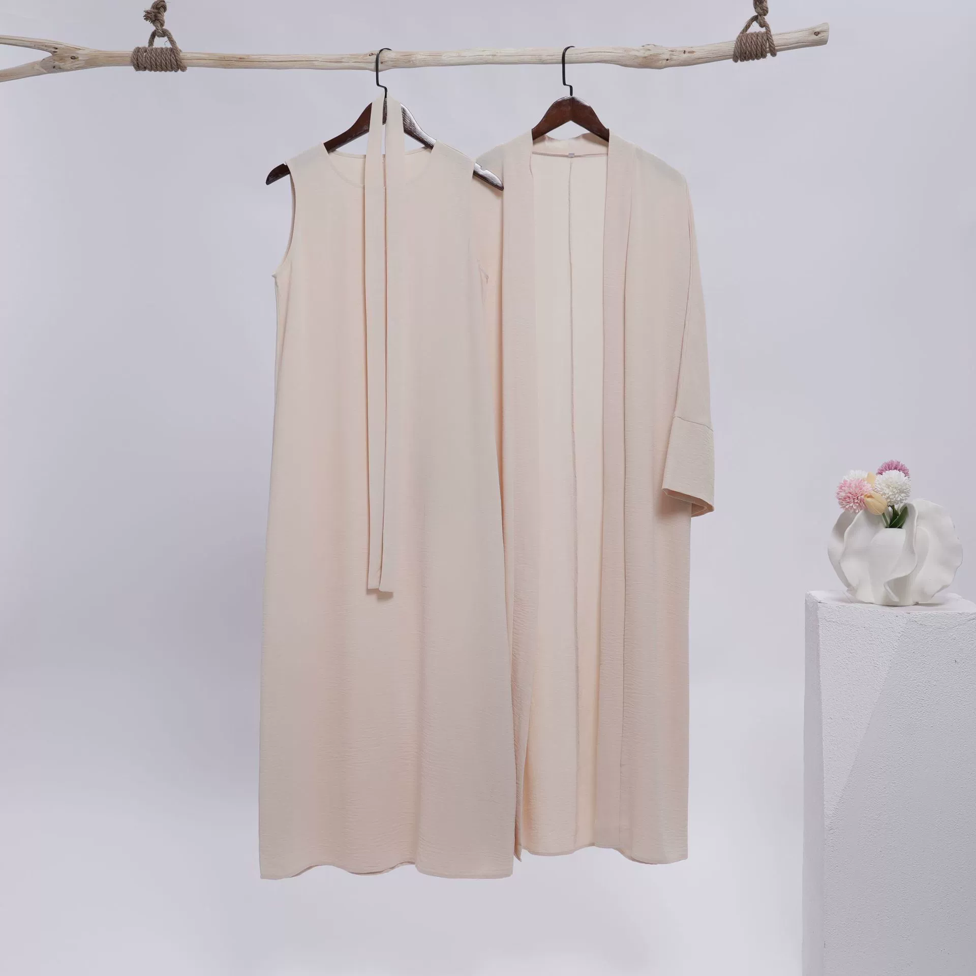 2025 весна-лето новая трансграничная женская одежда для Ближнего Востока, фабричная индивидуальная одежда для Amazon TikTok, мусульманское платье, женская длинная юбка