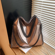 �羳�ٴ�ͨ�����ذ���Ů2026�����¿�朗l���Գ��������μ�б���