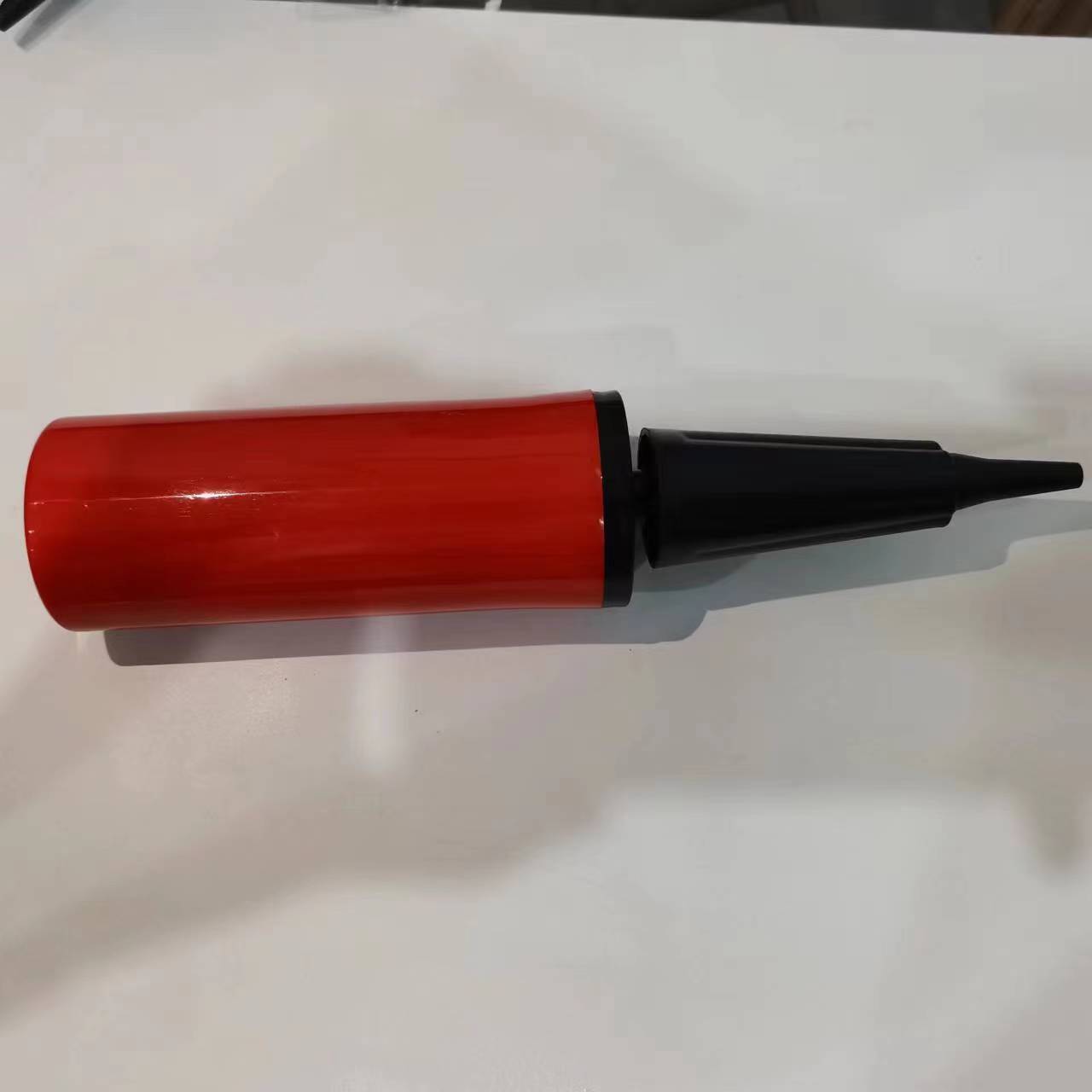 批发定制气球手推打气筒推拉塑料充气筒便携式迷你魔术气球双向打