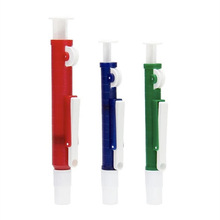 �քӴ�������Һ�üӘ���0.1-100ml�̶���Һ������ȡ����ɫ��Һ��