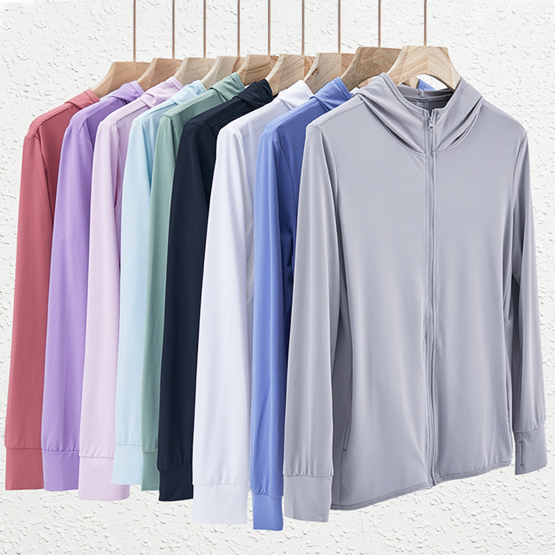 Cool Ice Silk Lightweight Sun Protection Clothing for Women Summer Outdoor Lightweight Sun Protection Jacket Breathable Anti-Uv Sun Protection Clothing for Men