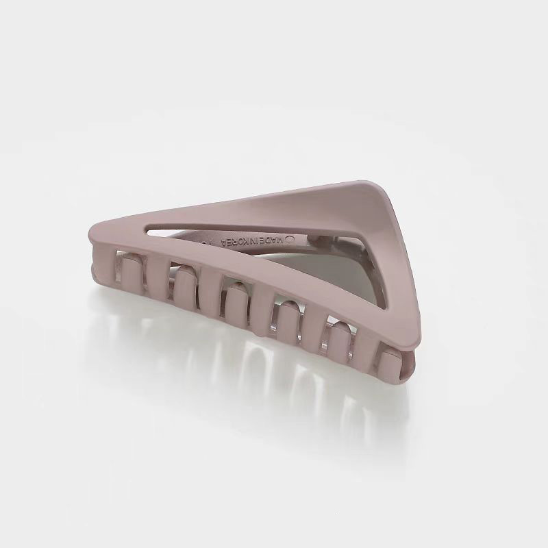 Aitong Corea del Sur accesorios para el cabello ins simple triángulo horquilla temperamento helado pinza Cabeza trasera updo tiburón pata