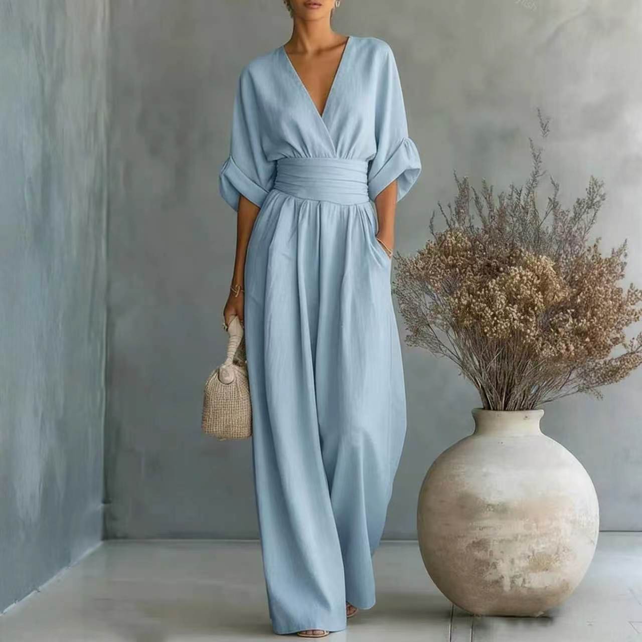 European and American cross-border 2026 Spring/Summer new Amazon elegant waist-cinching V-neck slimming temperament women's jumpsuit foreign trade