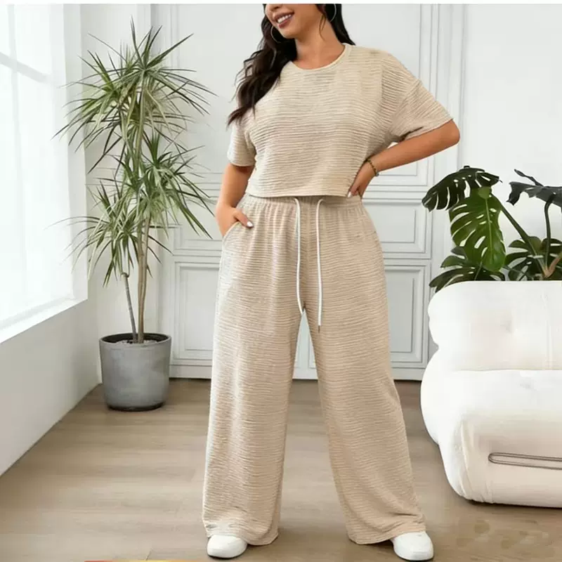 2025夏季女士大码芊芊叶横裁圆领休闲套装高腰垂感时尚舒适两件套