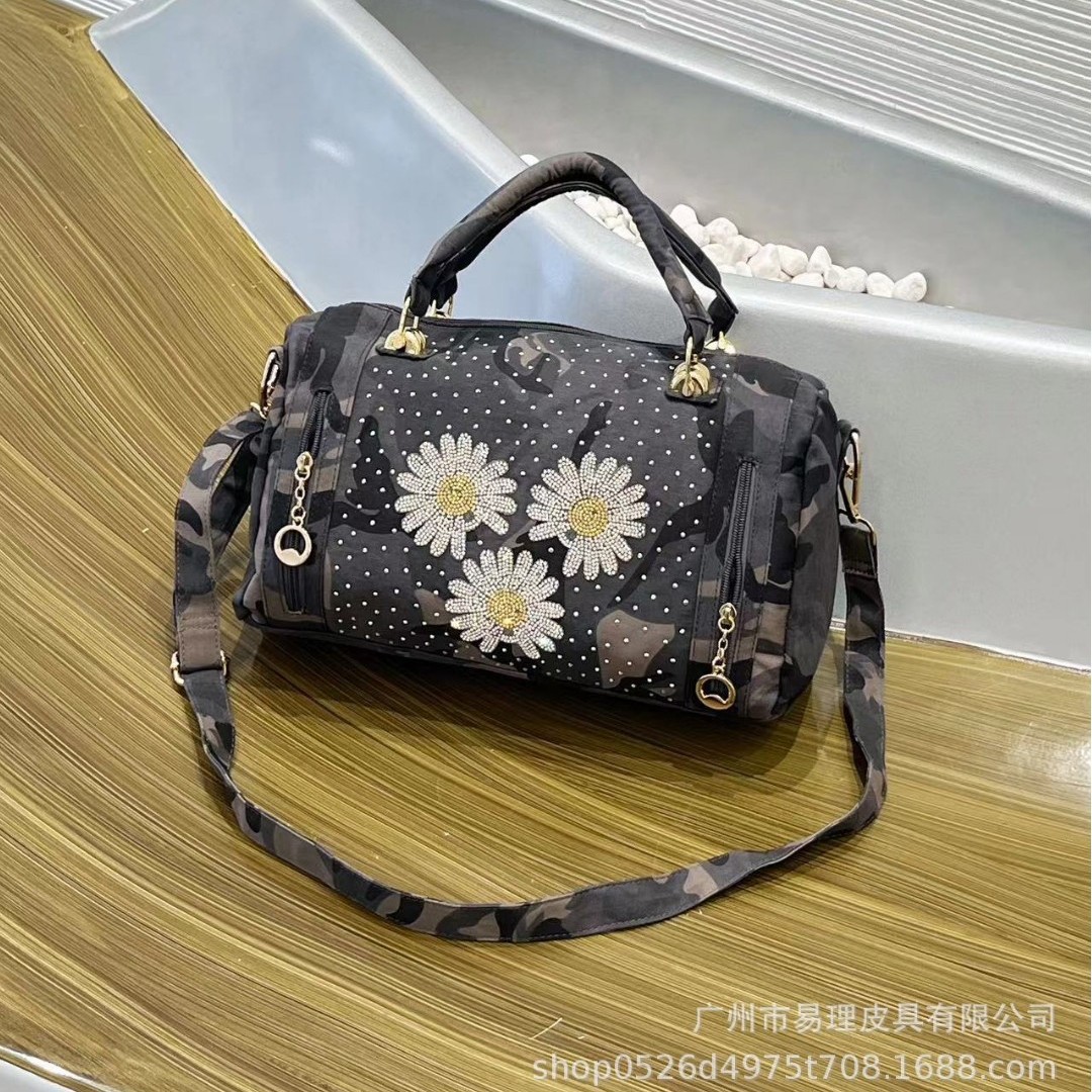 易理跨境新款欧美烫钻迷彩包时尚菊花水钻单肩包手提斜跨托特包潮