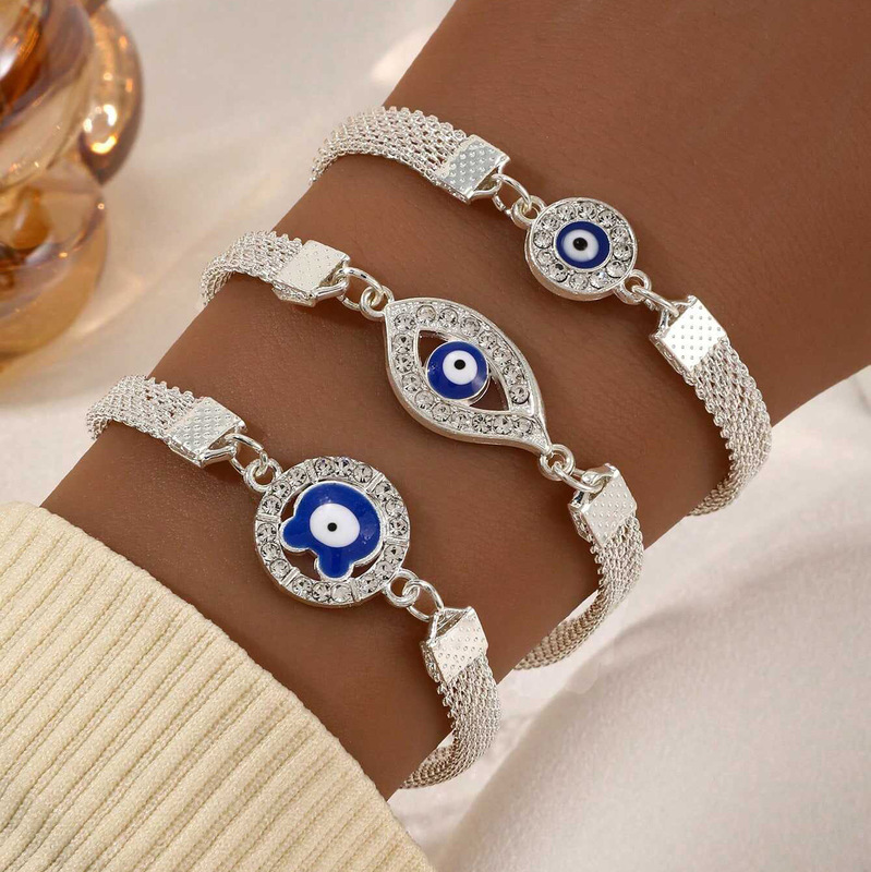 Cross-border Hot Blue Eye Bracelet Fashion Joker European and American Retro Diamond-encrusted Devil's Eye Evil Eye Bracelet for Women Wholesale