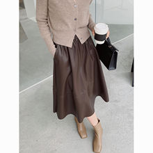 显爆款2025伞裙秋冬高腰半身裙新款百搭环保皮垂坠感裙a字pu皮