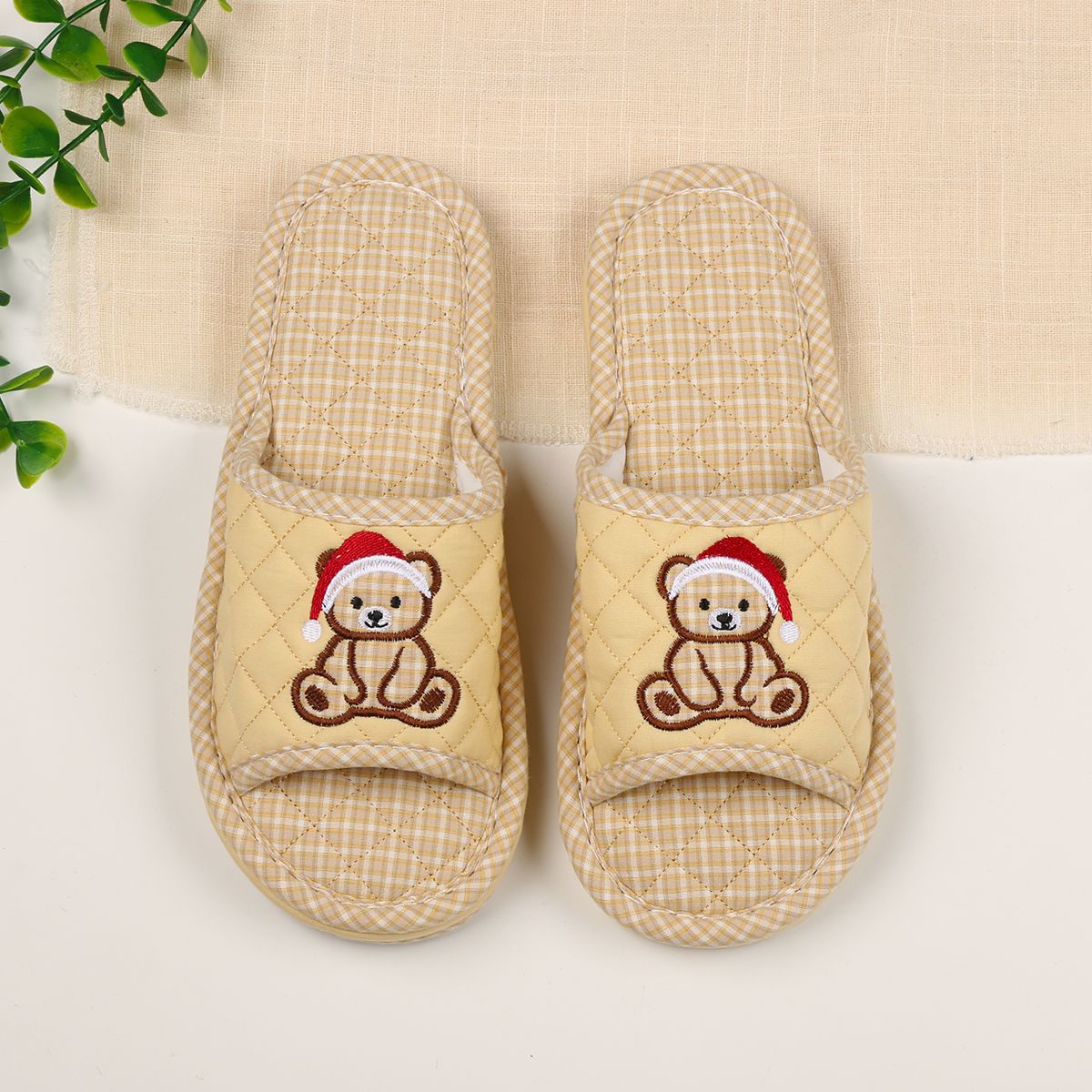 빨간 모자 소녀 노란색