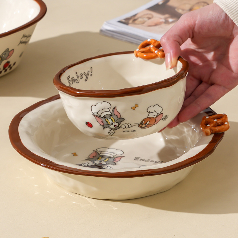 Gatos y ratones cuencos de cerámica auténticos autorizados cubiertos domésticos lindos dibujos animados corazón de una niña para comer cuencos de comida disco de comida