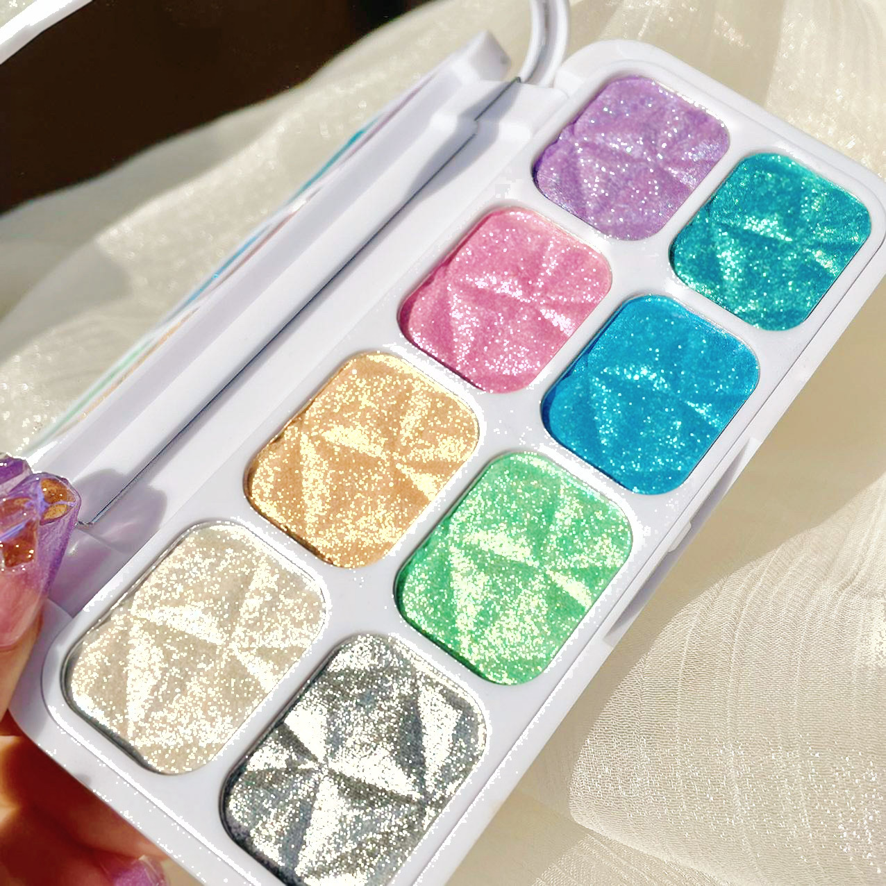 insfany Macaron Chameleon High Disc Polarized Color 8-color Cut Color Eyeshadow Douyin Xiaohongshu undefined