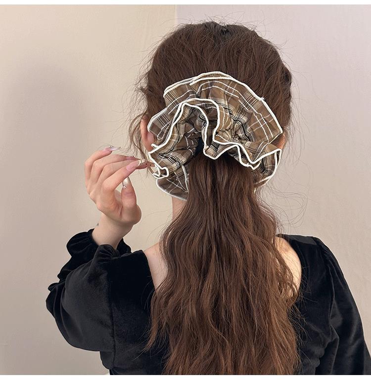 823554144160d69978f51-e053-4d4