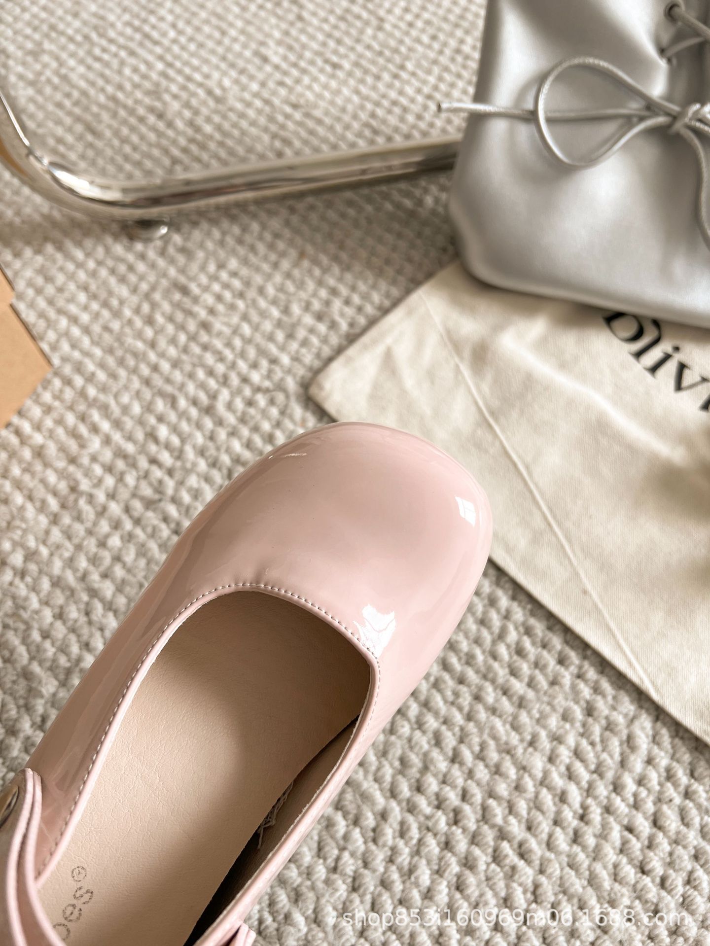 2025052722117165114185w3024h40