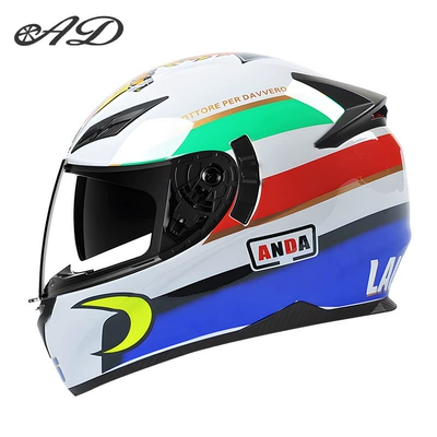 Motosiklet kaskı (dəbilqə) — Four-Season Safety Helmet Led Taillight
