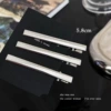 5.5 centimeters of one word clip 100 silver color 100