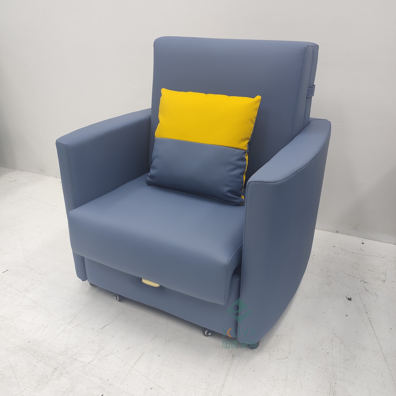 Almacenamiento plegable multifuncional de una sola persona balcón sofá cama de almuerzo tecnología tela de cuero silla de acompañamiento médico