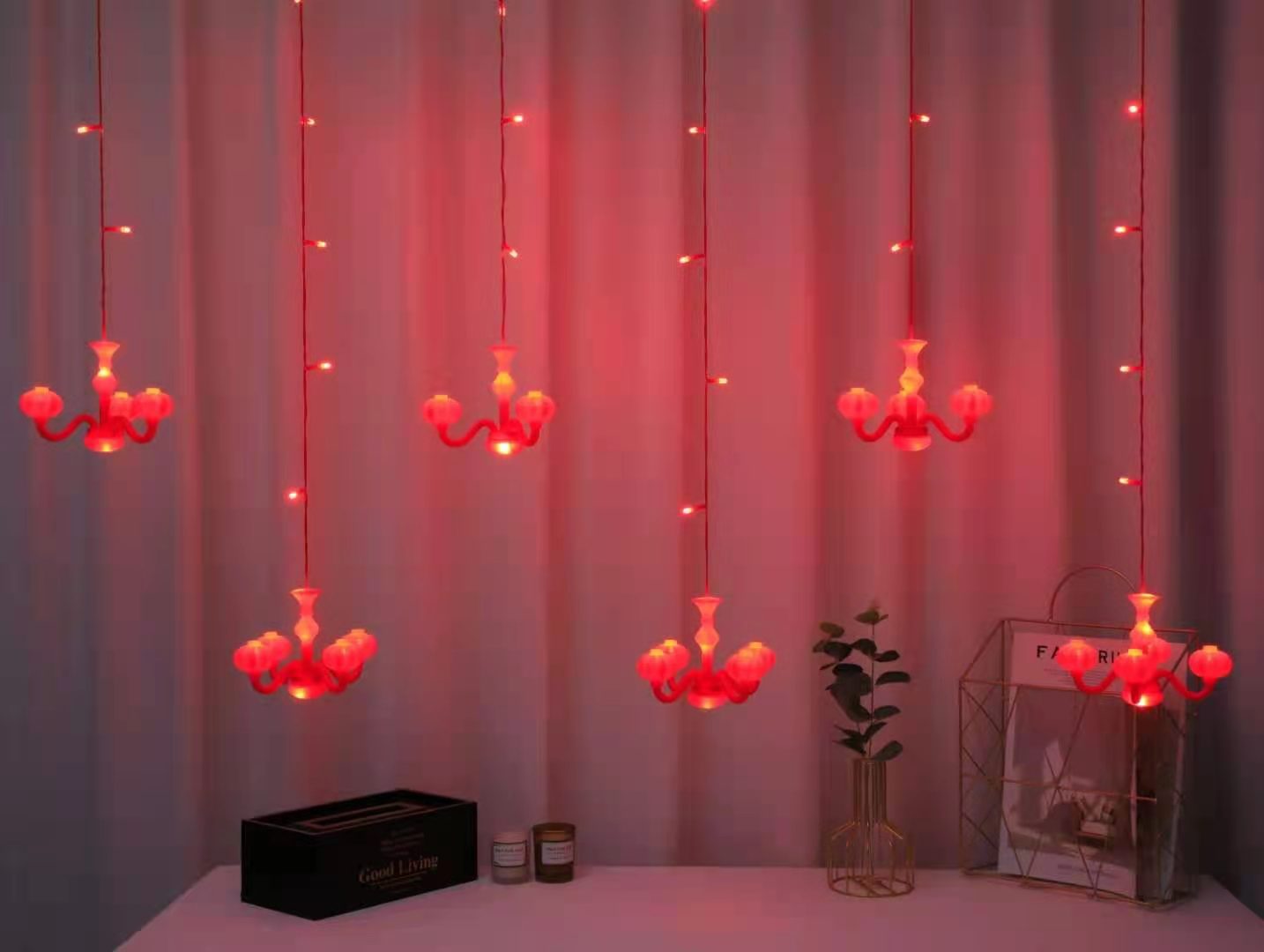 Nuevo en stock 6 Cadena de luz de color colgante tira de hielo luz de la estrella luz de la vela luz decorativa Internet celebridad habitación cortina Europea Luz