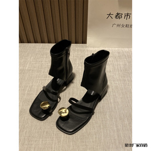 2025 New Design Niche Black Sandals for Women Summer Square Toe Thick Heel Sandals Hollow Side Zipper Slip-On Toe Qujie