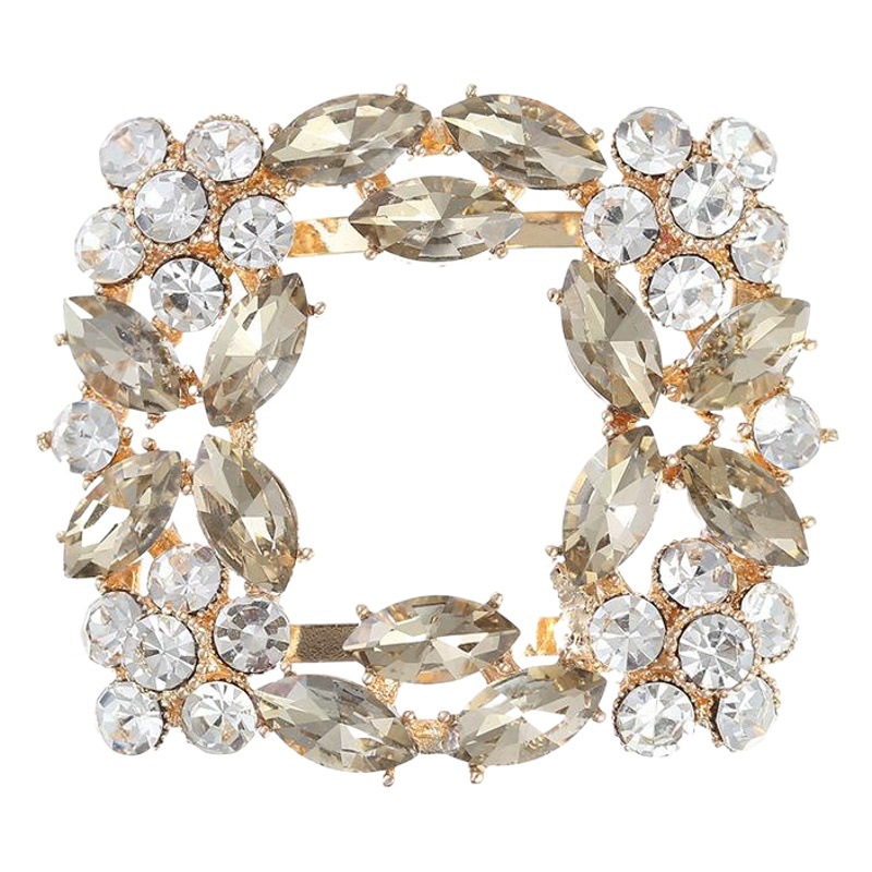 Suministro transfronterizo Venta caliente zapatos de estilo Socialite flor hebilla de zapato de oro con diamantes de imitación Guangzhou fábrica al por mayor zapatos de una sola capa zapatos Accesorios