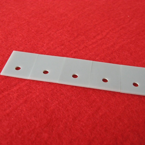 TO-247 高导热LED用封装绝缘氮化铝陶瓷基片，散热片