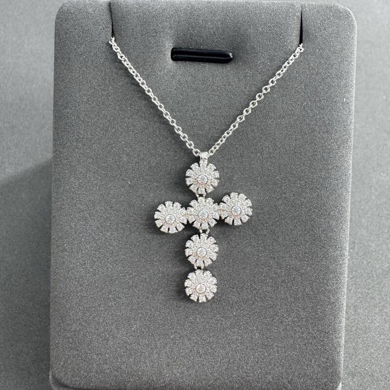 Japanese and Korean Hot-Selling Dynamic Full Diamond Cross Necklace, Unisex Luxury Niche Flower Clavicle Chain, Wholesale from Manufacturer Japanese and Korean Hot-Selling Dynamic Full Diamond Cross Necklace, Unisex Luxury Niche Flower Clavicle Chain, Wholesale from Manufacturer