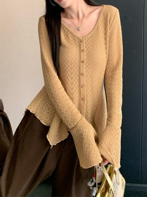 不规则镂空V领喇叭袖针织衫女2025秋季新款纯欲收腰修身显瘦上衣|undefined