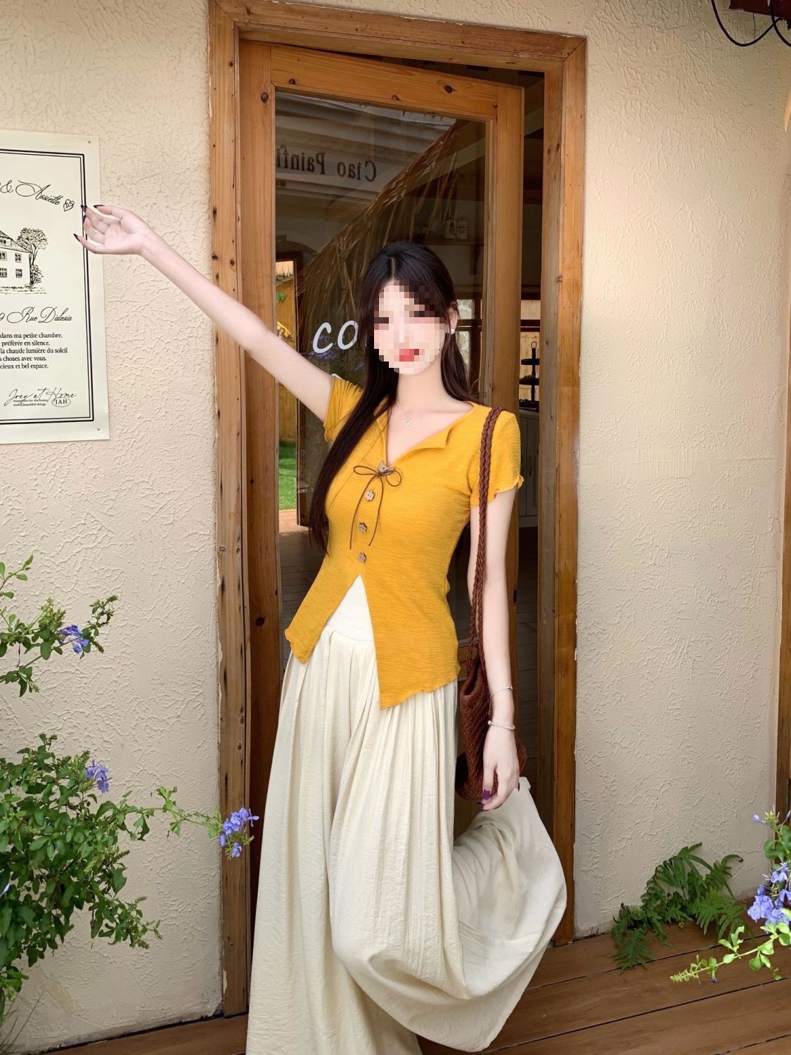 Bộ hai mảnh mùa hè phong cách Pháp: áo cổ V ngắn tay thắt eo + quần ống rộng cạp cao — Quần đùi (Single Piece), Hai bộ (T - shirt+quần đùi rộng), Áo Thun (Single Piece) chi tiết 13