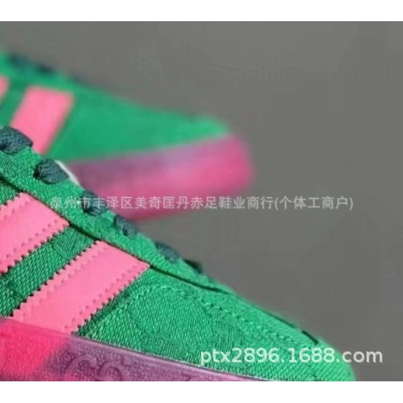 Putian высококачественные оригиналы Gazelle Indoor Strawberry Bear низкие кеды, артикул: IE1