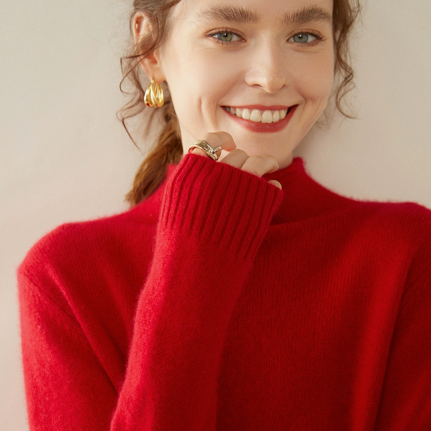 Cashmere base body-friendly classic keep warm sweater, high collar