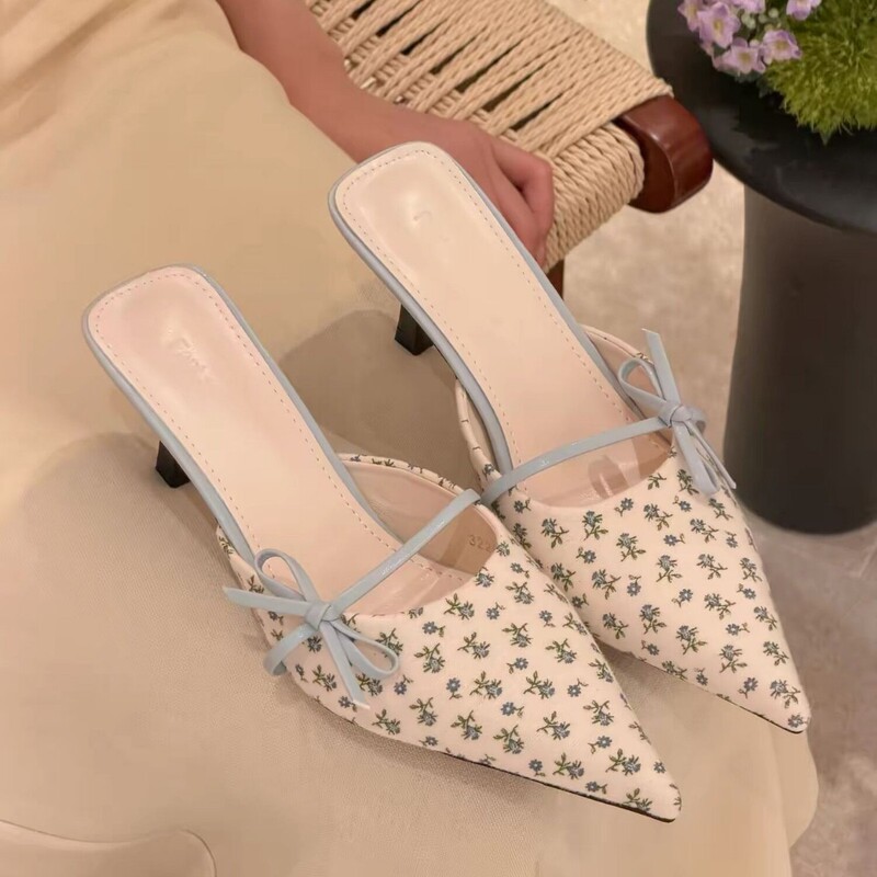 Korean Style 2026 Summer New Pointed-Toe High-Heeled Slip-On Mules French-Style Open-Back Mules with Covered Toe Korean Style 2026 Summer New Pointed-Toe High-Heeled Slip-On Mules French-Style Open-Back Mules with Covered Toe
