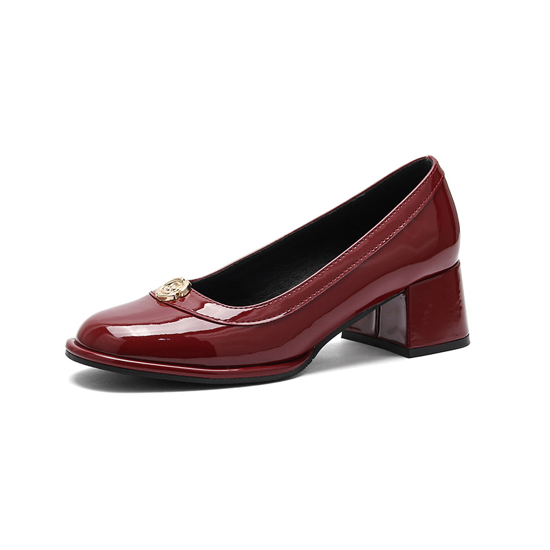 Uva mamá mismo estilo 2024 primavera nuevo exquisito Camelia cuadrado punta redonda tacón grueso slip-on Lefu zapatos de cuero pequeños para las mujeres