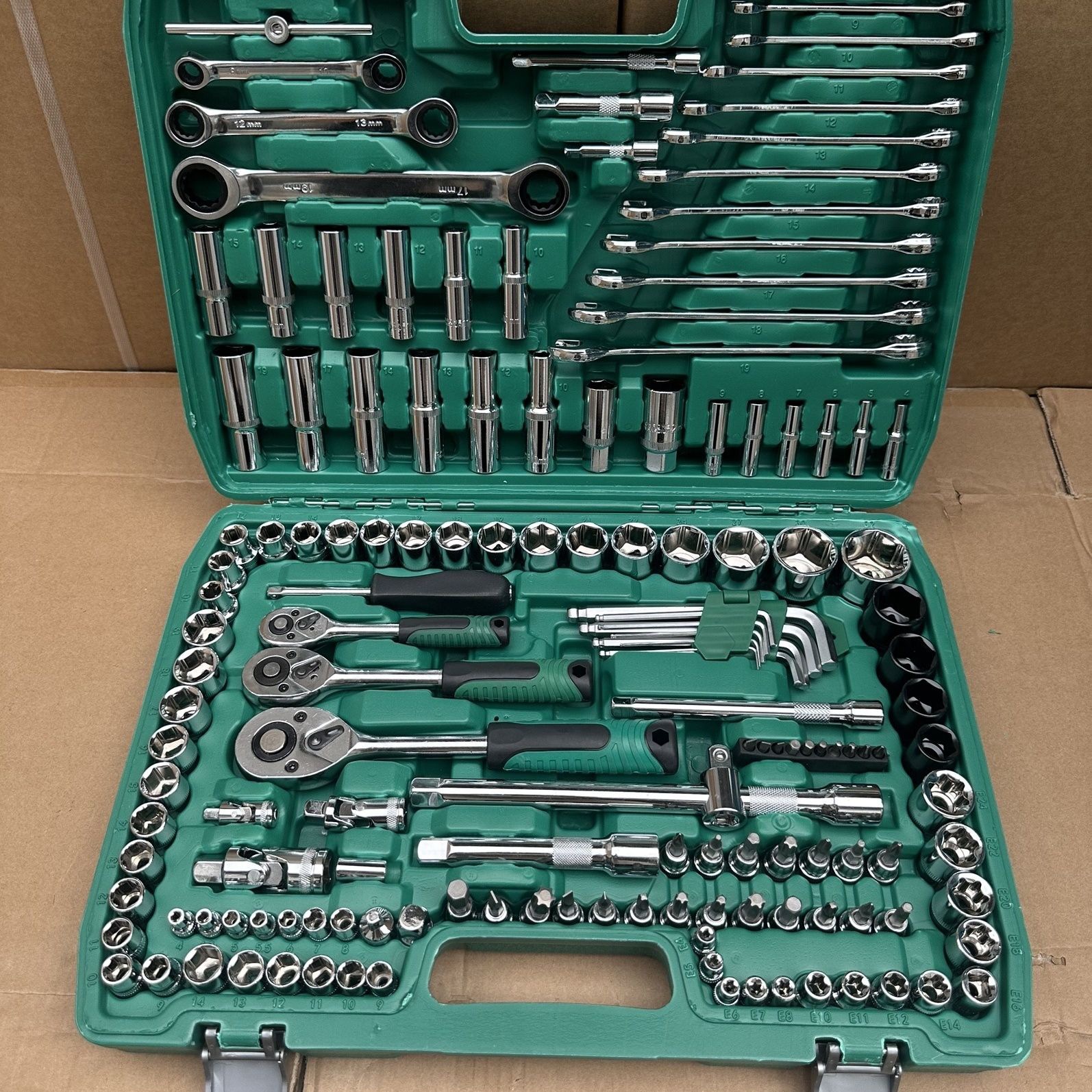 Sockets and Wrenches | Che Gong Repair kit - 150pcs-24-tooth-auto-repair-lifetime-warranty