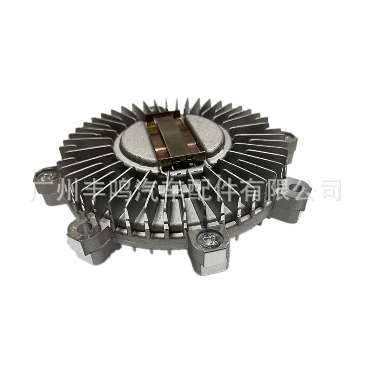 Acoplador de la FAN del coche MD317679 conveniente para Mitsubishi L200