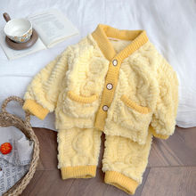 ��ͯ�ů�_���¿��ﶬ��ͯ�Ӻ�ӽq��Ů�����޽q�Ҿӷ�˯�����b