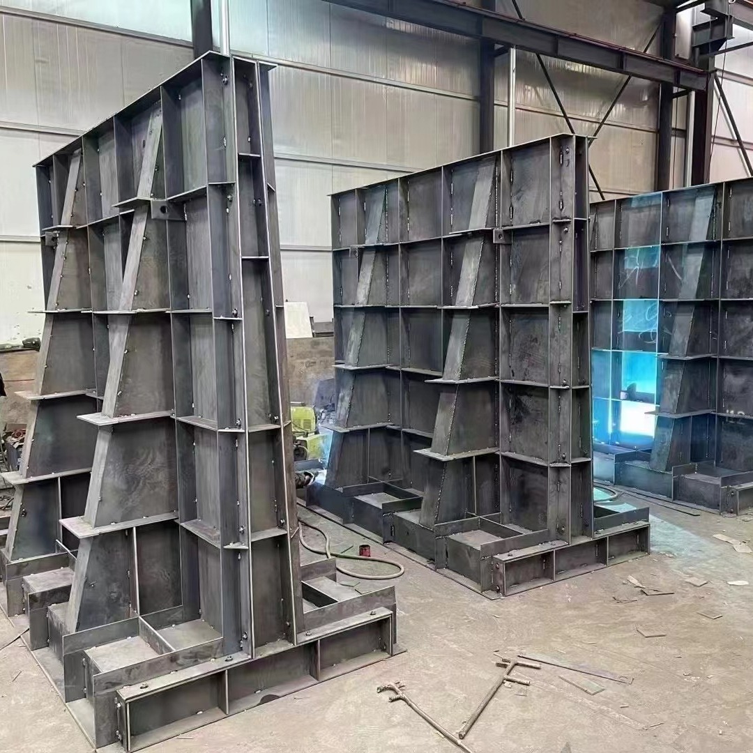 厂家现货水泥混凝土钢模具防撞墙钢模具中央防护栏模具挡墙钢模板