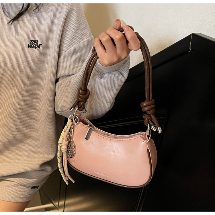 French niche quality handbag, women's bag, Spring 2025 new underarm bag, simple and versatile commuter crossbody bag undefined