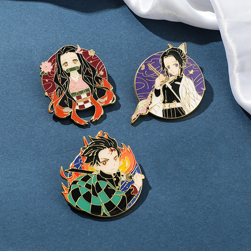 Cross-border Demon Slayer Brooch Butterfly Nezuko Tanjiro Character Brooch Metal Oil Drop Badge