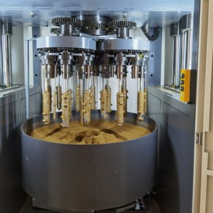 Used High-Speed Polishing Machine, Drag-Type Polishing Machine, Dry Polishing Machine, Stable Operation, Uniform Polishing, Dry Polishing Machine