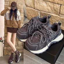 �ӽq�ϵ�ЬŮ2025�����¿������߰ٴ�W��͸�����e�p���\��ЬŮ