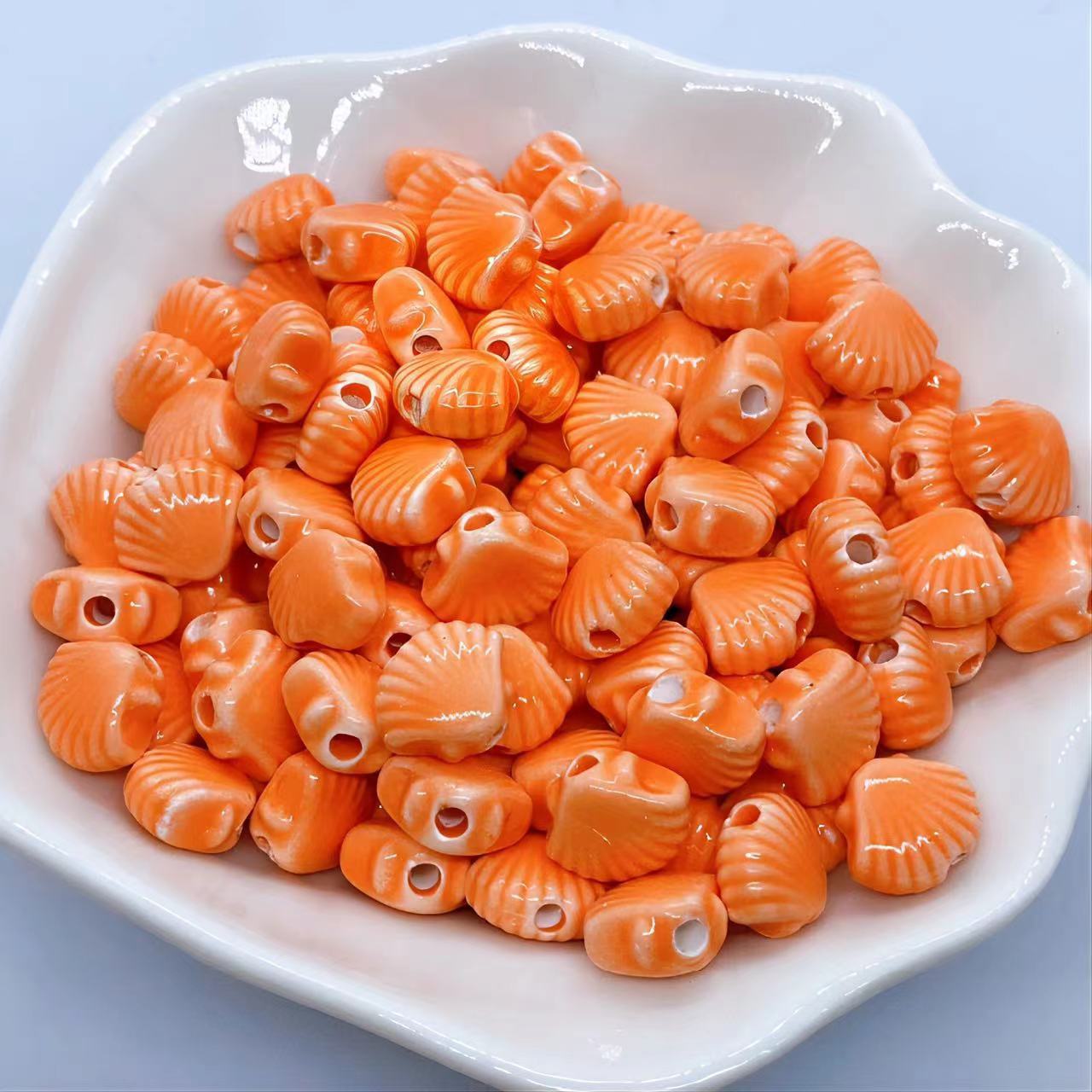 10 PCS/Package Ceramics Shell DIY Jewelry Accessories Beads display picture 6