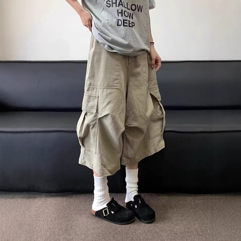 American Retro Style Large Pocket Cargo Shorts for Men and Women, New Summer Street Fashion Brand Casual Loose Wide-Leg Cropped Pants