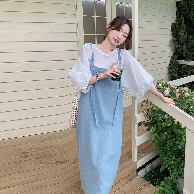 ブルーカジュアル年齢軽減サスペンダースカートスーツ女性のための夏の2025新しいフレンチパフスリーブトップAラインスカート2点セット|undefined