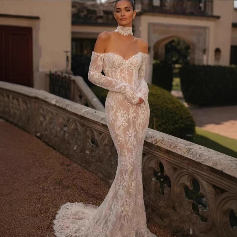 European and American Style Waist-Cinching Mermaid Wedding Dress 2026 New Model Off-Shoulder with Small Train Sexy Backless Amazon Travel Photography Wedding Dress